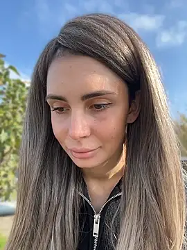 SandraCarter - Show colour panties in park