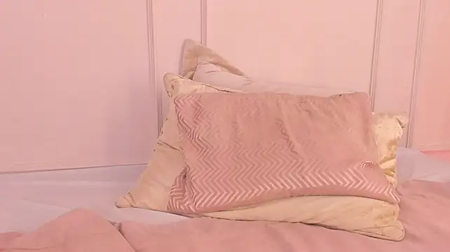 Mariapettit - ✨fingering pussy hard till cum✨