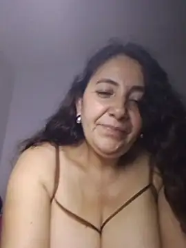 Cachonda69- - Masturbacion con vibrador y dildo...😈😈