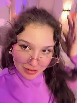 Salem_cute_ - FUCK SALEM WITH STRAP ON HARD