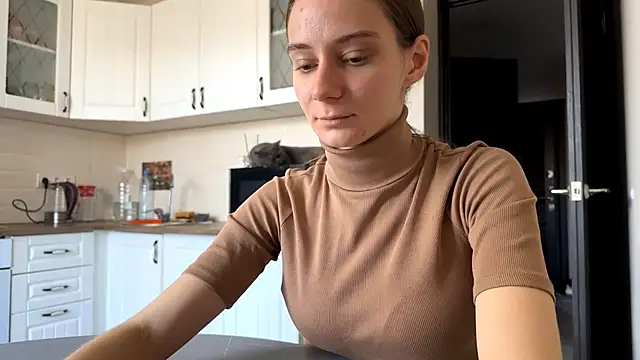 ShirleenDeming - Show Nails