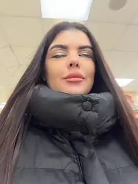 AmelliaDiamond - Doggi naked pussy