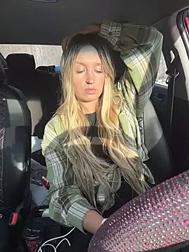 StasyWood - Show dildo🤤