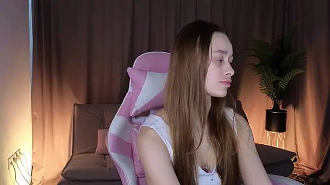 SadieBlair - make me happy