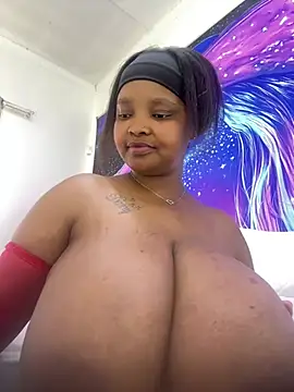 Pinkypie_Busty - ride dildo and sqiurt on it bouncin tits