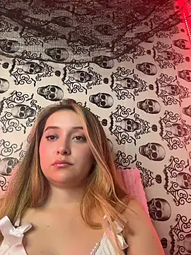 Sarisloves - 🌸 Masturbate and lush 1 min🌸