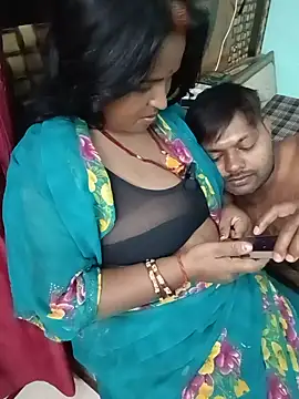 Queen_pritima - Open boobs & oil