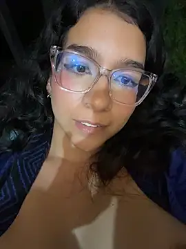 Gia_cutee - Naked in balcony