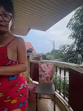 Sweetieme - @fucking pussy in squat all naked