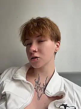 IceMur - anal 1 finger