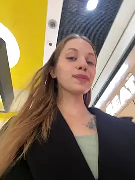 Olivia_Jemison - Make my ass Red in STORE