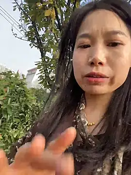 ChunMei - 大厅全裸2分钟