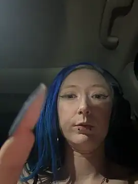 Twisted_Alice - Dildo play