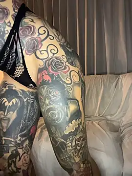 Darkinkedbabe - goal winner gets a naughty video