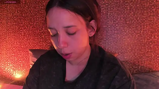 Apartment28 - 💦CUMMMM on her pretty face or mouth💦