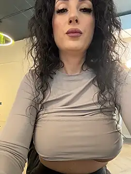 BeckyShineX - Kiss Me With Your Tips 💋