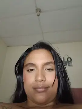 Latin_indian - cream pussy