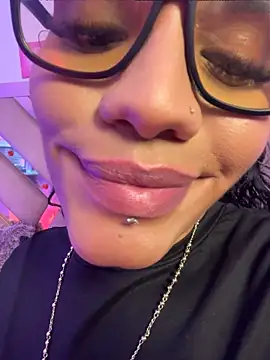 Victoria14_ - Tip menu on for shows 🤩💦❤😈😋🎃