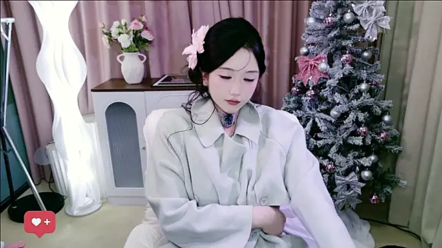 Kris-Su - 小狗趴精油抹pp打10下