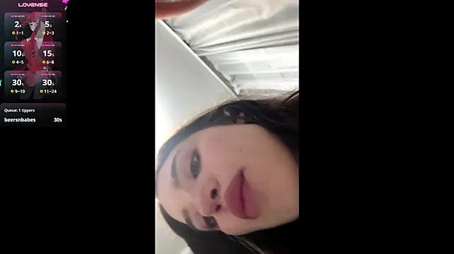 NicolleBarreto - Hands under top and touch my boobs