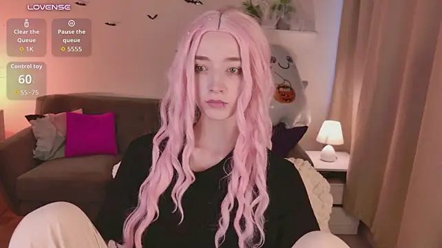 MelissaReis - Squeeze my nipples