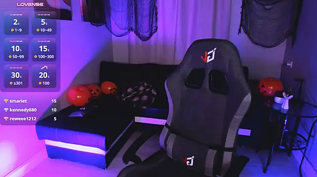 Lily_xBabe - TOPLESS