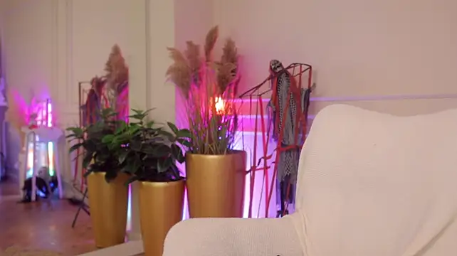 AhhMia - ✨Push the Vibes...Watch Me SQUIRT