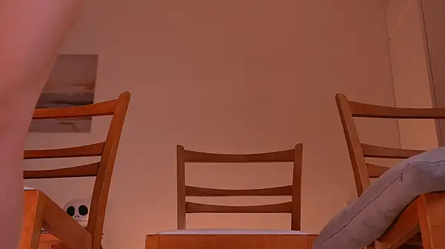 Miablueye - Anal in the oversplit between two chairs