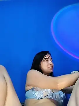 Evelyn_pink1 - Salive in my clitoris and play