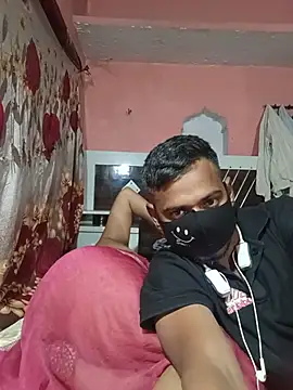 Hot_Indiancpl