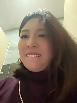 Lola666999 - 户外茶楼玩刺激，完成任务手指抽插出水