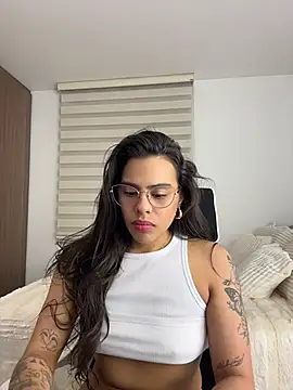 Alessia-ferrer1 - 🥴RIDE DILDO HARD
