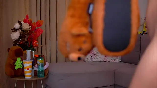HotMollyX - Dildo inside my wet pussy🍆💦