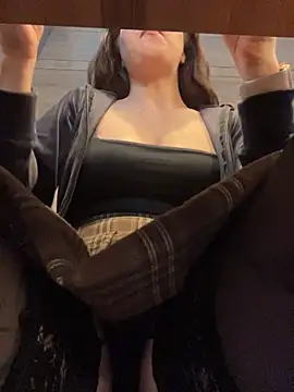 Holly_Play