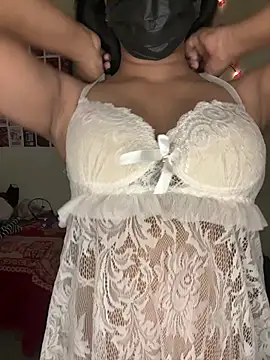 Miss-Neha2