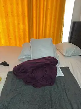 Honeylust26