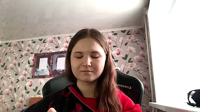 ElodiaHitzeman - 👉👈Video with DEEP masturbation👉👈