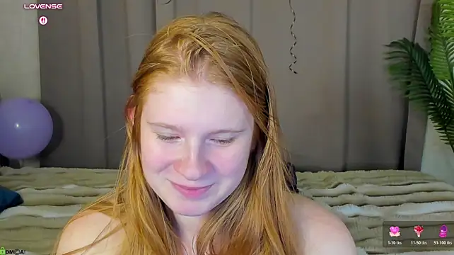 Sally_Ange1 - take off bra+ oil tits
