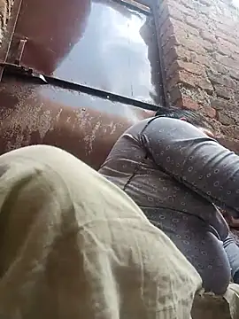 Manavi_x