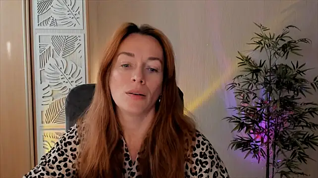 RebeccaMartinez - Who cares, just 😁💸😁