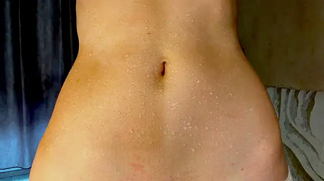 SusanaHallet - rub my pussy with wet panties