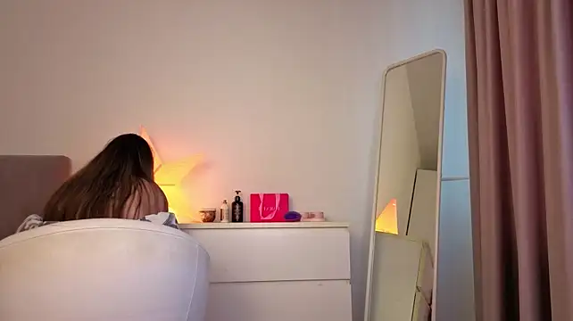 SmolCutie - CUM HARD