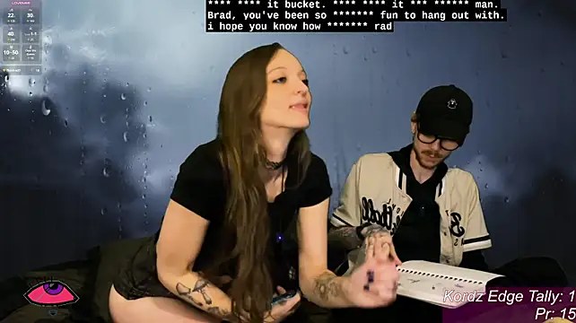 Webzandkordz - Upside downFacefuck Cumshow @ Goal!