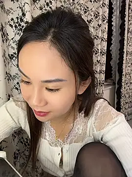 Yioyio-666 - jj抽插1分钟，最后完成任务可得小粉控制1分钟