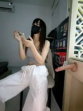 Writhing_First - hôn liếm lồn em đi ướt quá