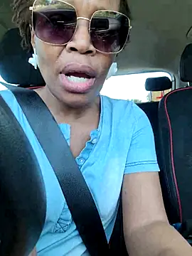 AfricanSquirtingQueen - Let's fill the weekend with squirt