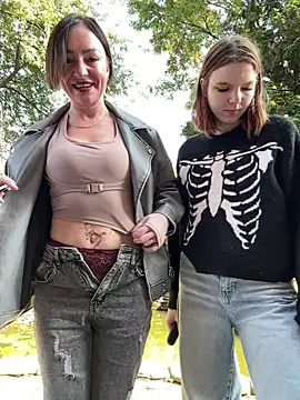 CherryBombs- - SPANK A NAKED BUTT