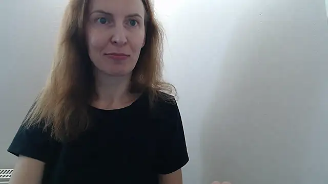 AnnaTight - Show sexy outfit :*