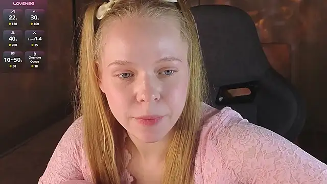 Sweet_Angelll - topless