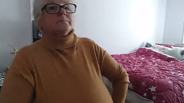 NoraMelow - 2 minutes bare breasts 100% Big ​Tits